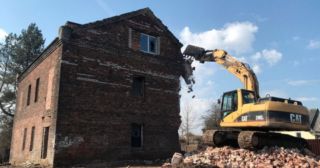 Демонтаж кирпичного дома Кинель, цена от 2918 руб.