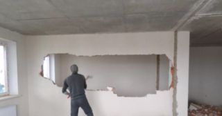 Демонтаж стен Кинель, цена от 2918 руб.