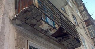 Демонтаж балкона Кинель, цена от 2918 руб.
